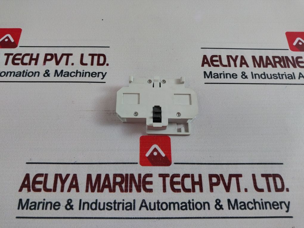 Cutler Hammer C320Kgs1 Auxiliary Contact Block