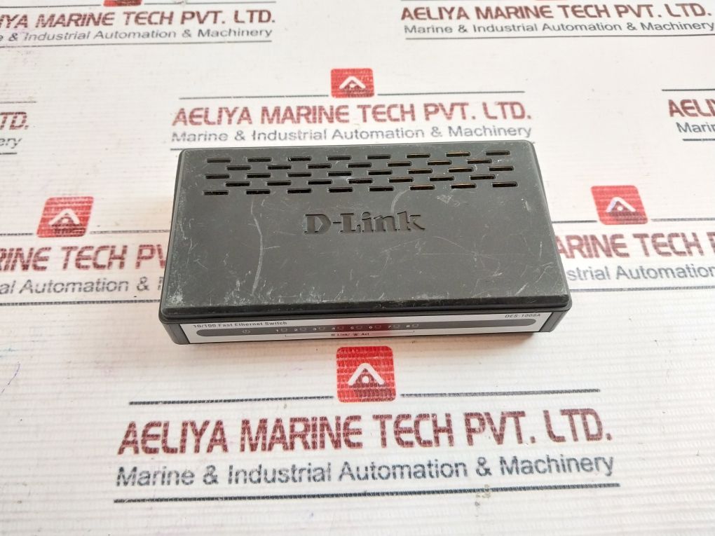 D-link Des-1008A 10100 Fast Ethernet Switch Oes1008Ae….C3E

