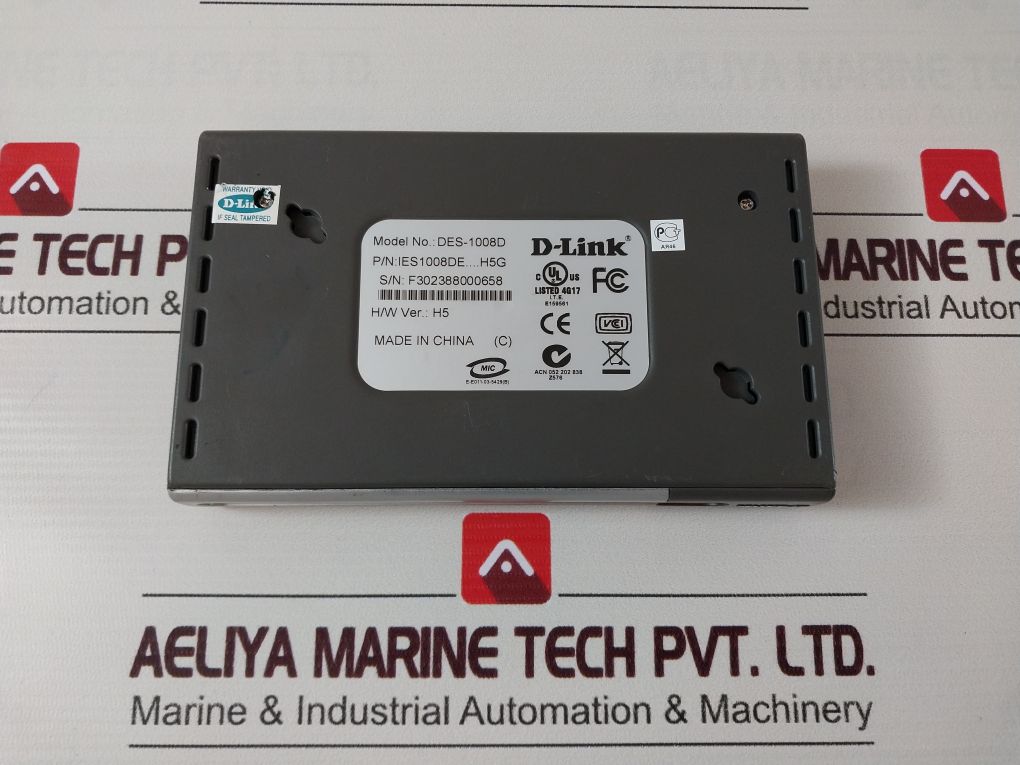 D-link Des-1008D 10/100 Fast Ethernet Switch