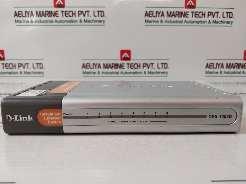 D-link Des-1008D 10/100 Fast Ethernet Switch