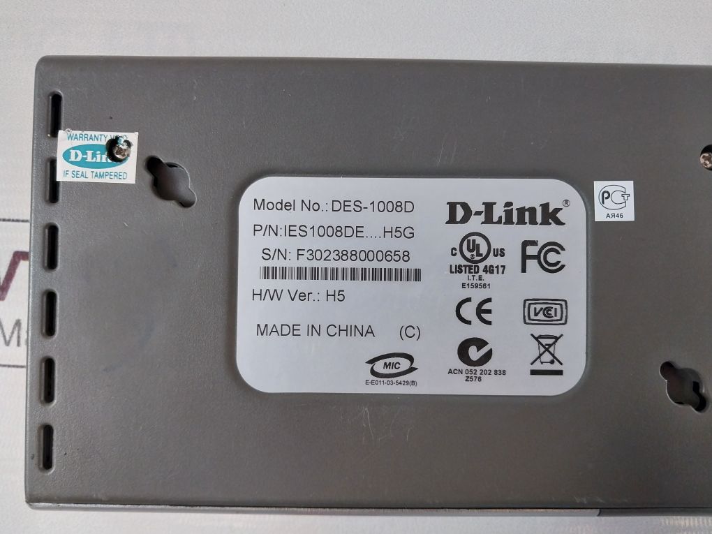 D-link Des-1008D 10/100 Fast Ethernet Switch