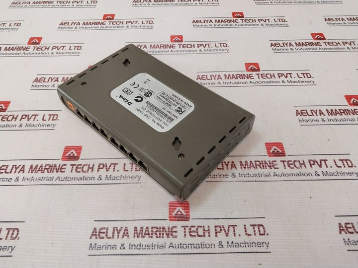 D-link Des-1008D 10/100 Fast Ethernet Switch Ees1008De.I3G