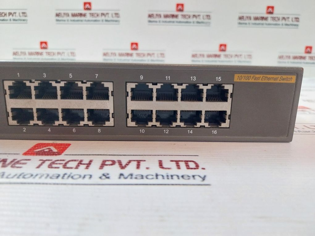 D-link Des-1016D Ethernet Switch 100-240Vac 50-60Hz