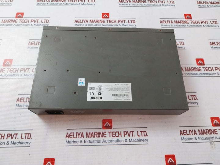 D-link Des-1016D Ethernet Switch 100-240Vac 50-60Hz