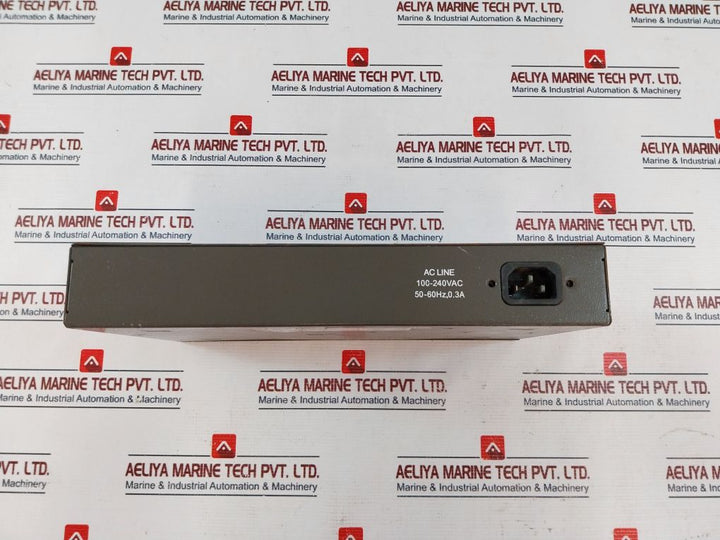 D-link Des-1016D Fast Ethernet Switch 100-240Vac
