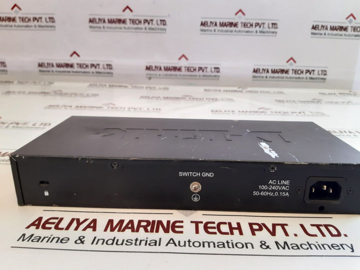 D-link Des-1024D 10/100 Ethernet Switch H/W Ver: F1