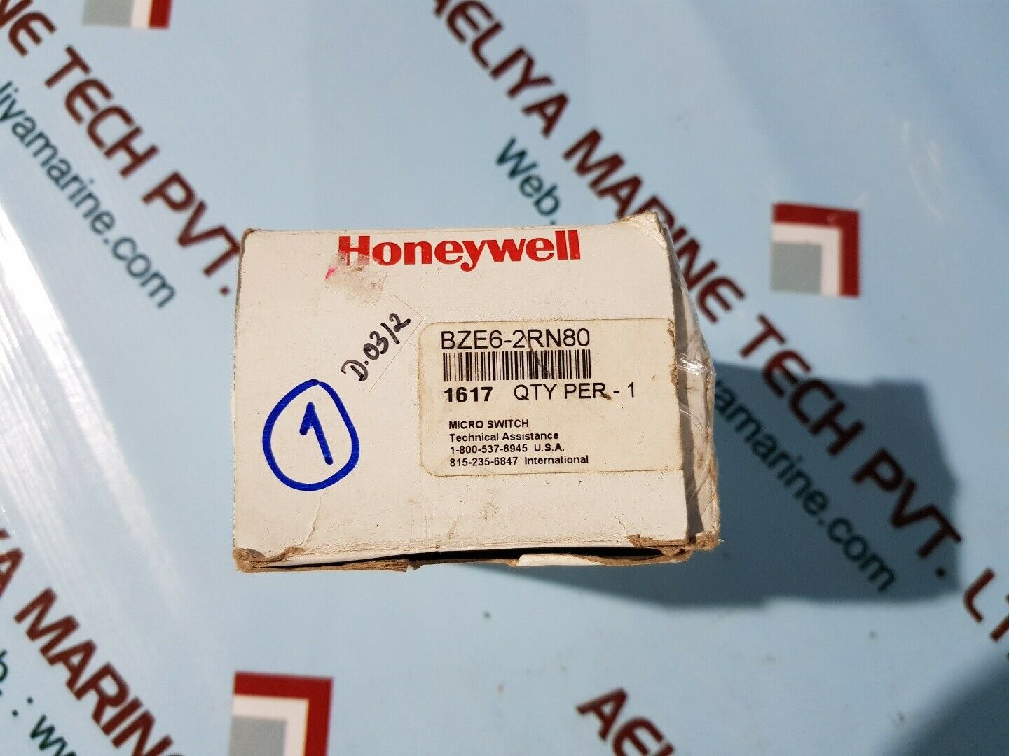 Honeywell bze6-2rn80 micro switch