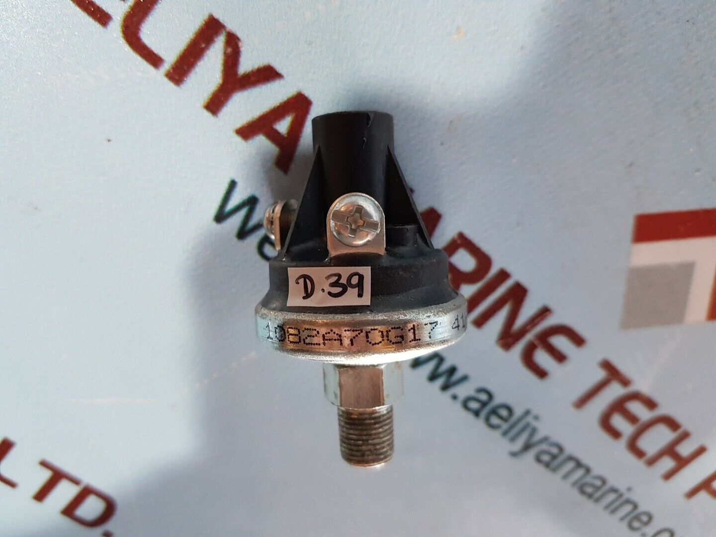 Honeywell 1082a70g17 41-7064 pressure sensor