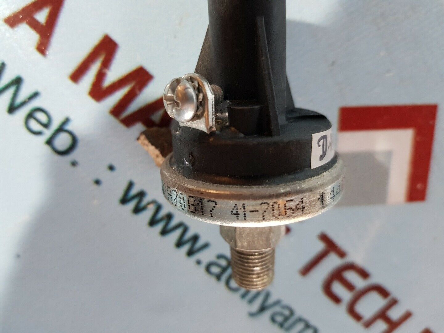 Honeywell 1082a70g17 41-7064 pressure switch 1447 mex1