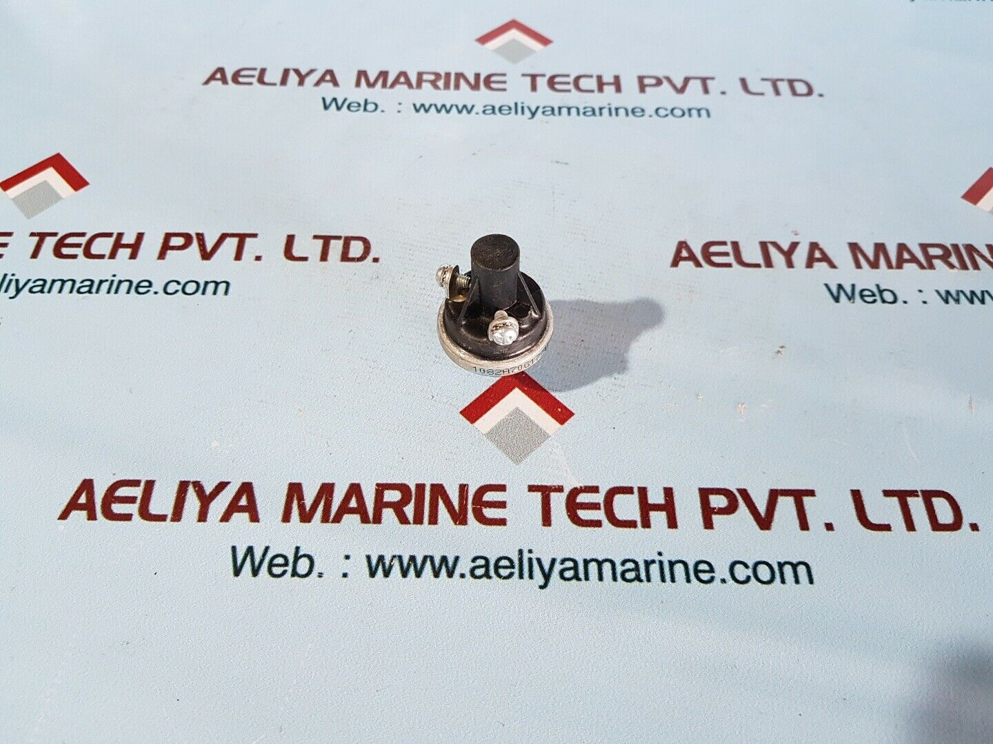 Honeywell 1082a70g17 41-7064 pressure control switch 1437 mex2