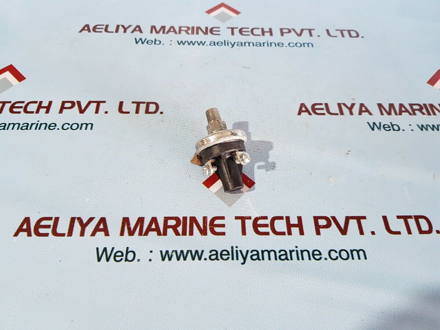 Honeywell 1082a70g17 41-7064 pressure control switch 1445 mex2