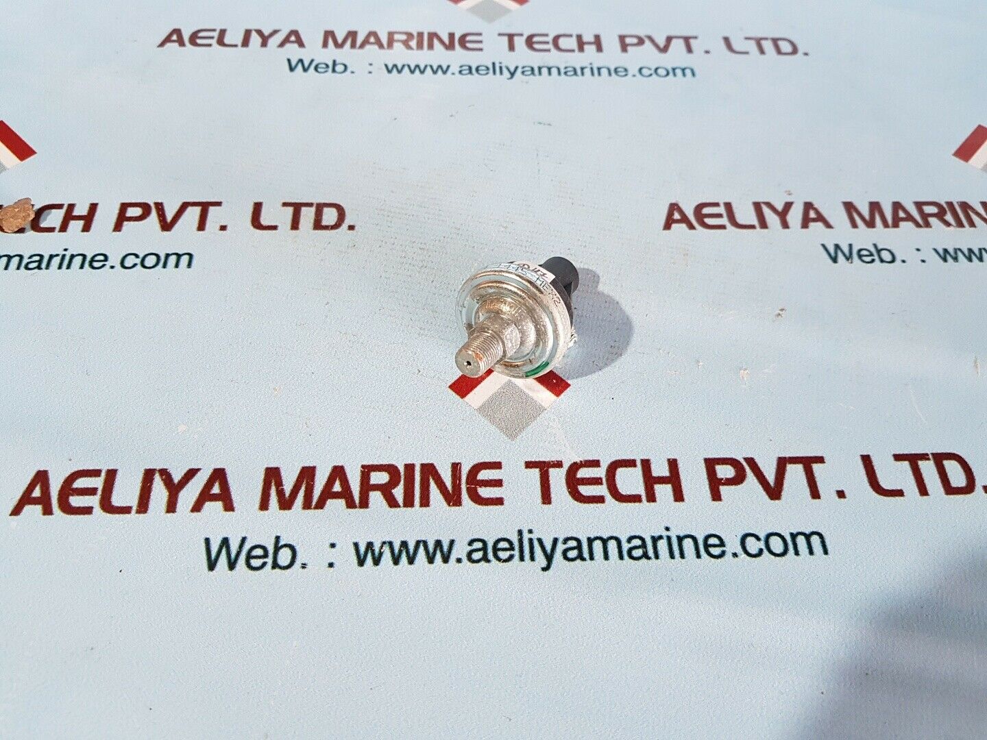 Honeywell 1082a70g17 41-7064 pressure control switch 1445 mex2