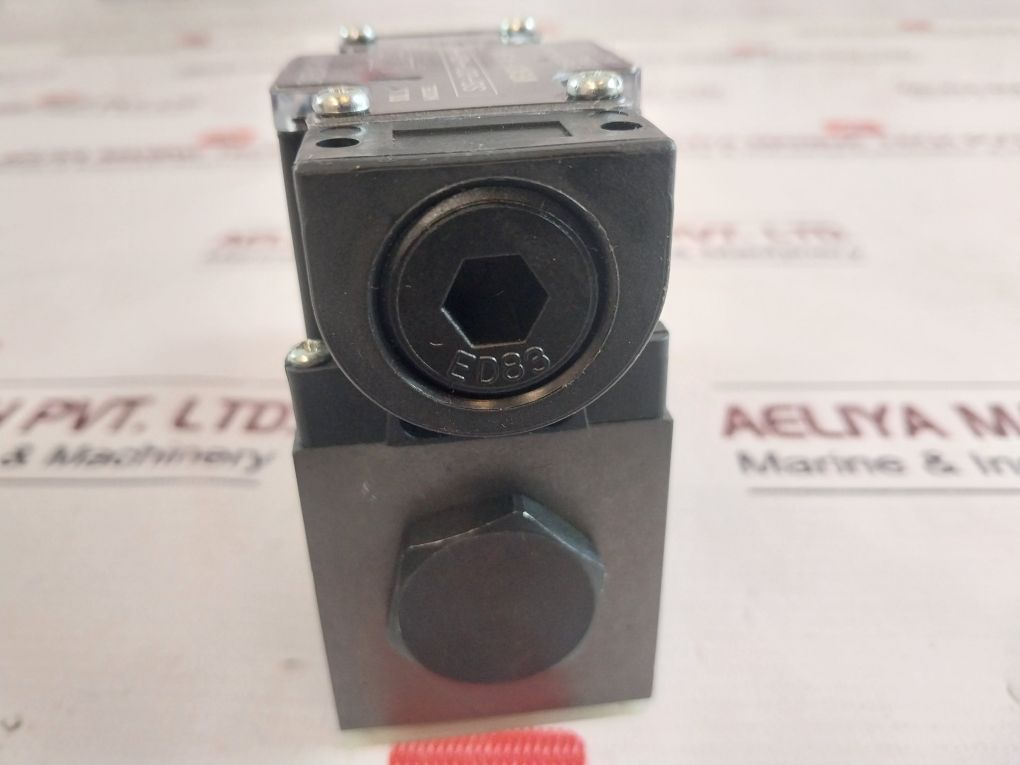 Daesung-nachi Ss-g0 1-h3X-r-c1-30 Solenoid Valve