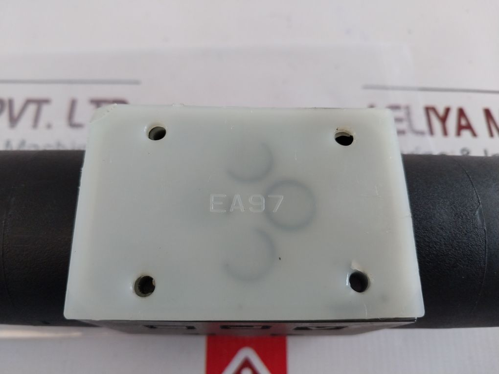 Damcos Sa-g01-e3X-c230-31Es Directional Control Valve 160L8053