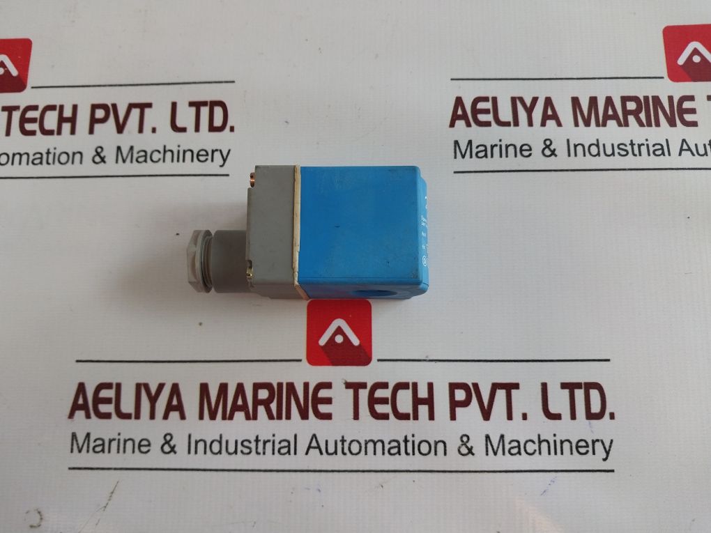 Danfoss 018Z6189 Solenoid Valve Coil Free Shipping