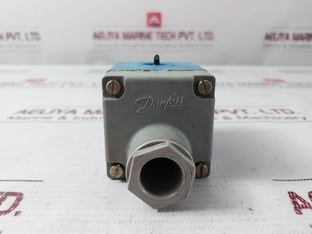Danfoss 018Z6193 Solenoid Valve Coil 50/60Hz