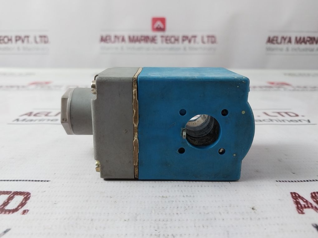 Danfoss 018Z6193 Solenoid Valve Coil 50/60Hz