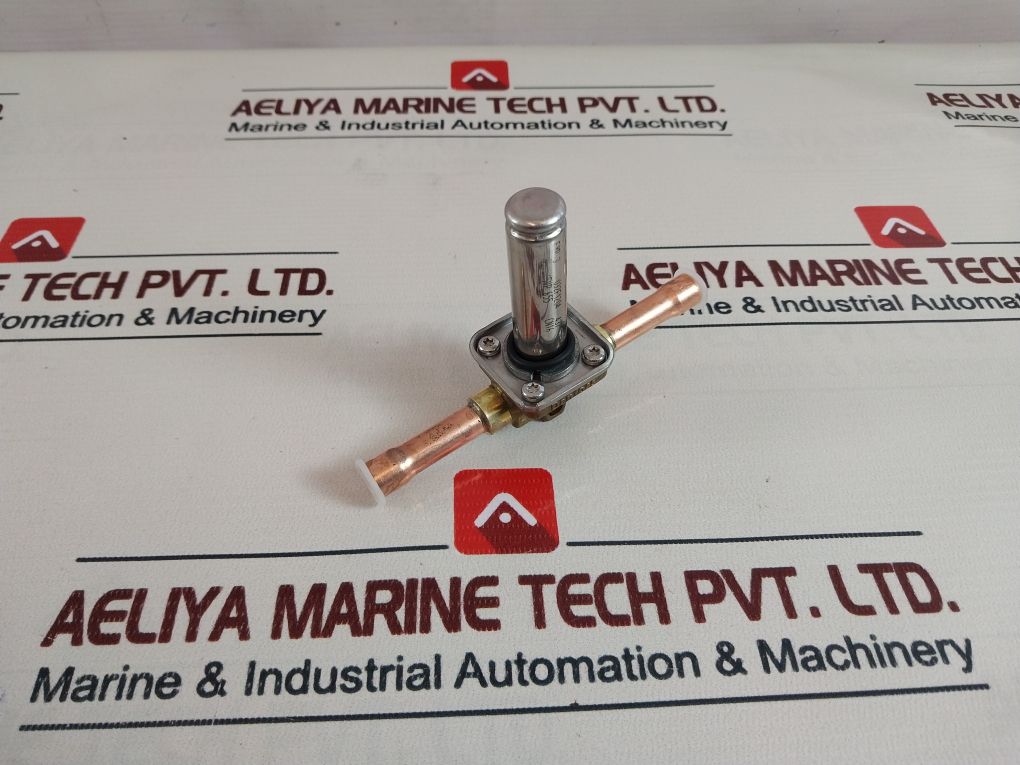 Danfoss 032F1204 Solenoid Valve