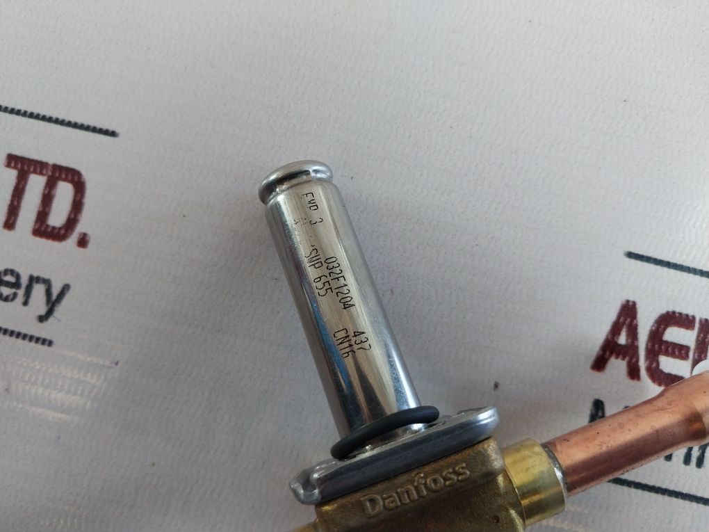 Danfoss 032F1204 Solenoid Valve