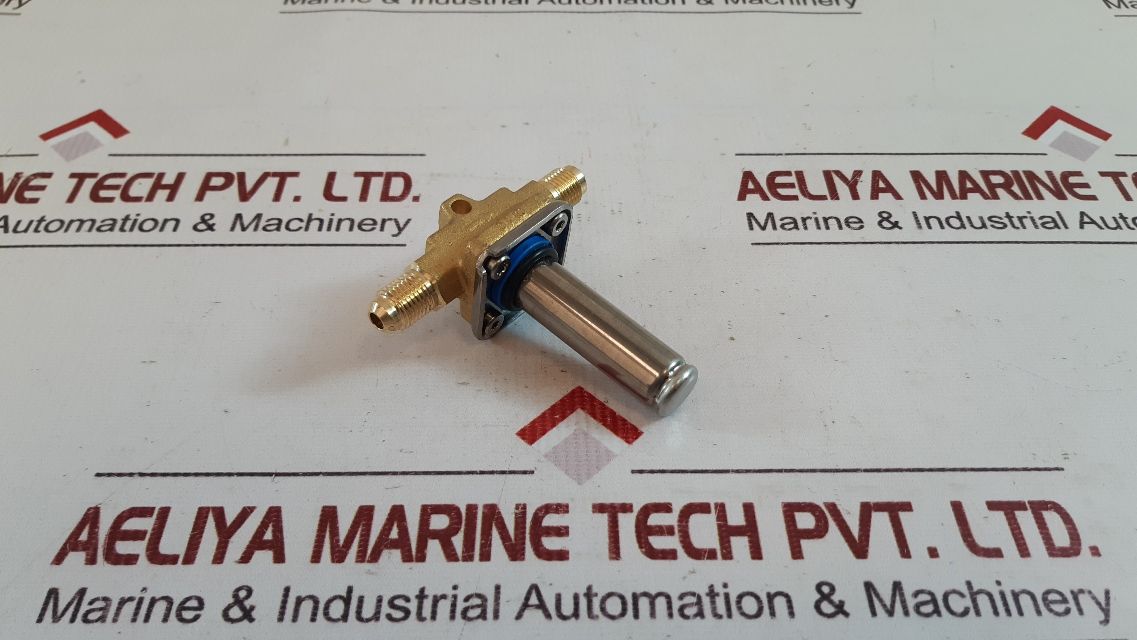 Danfoss 032F8056 Solenoid Valve 940595