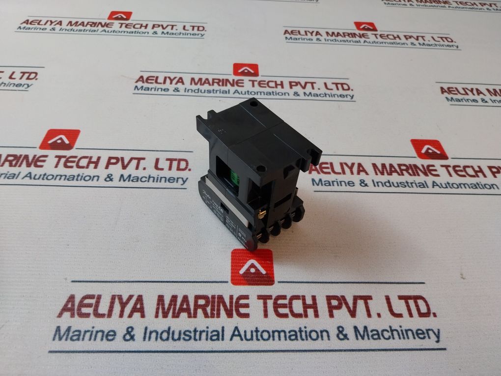 Danfoss C6 4 Pole Control Relay 037B0152