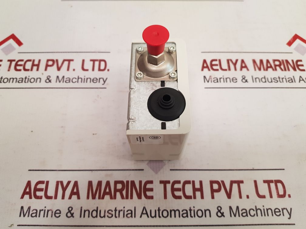 Danfoss 060-117391 Pressure Control Switch