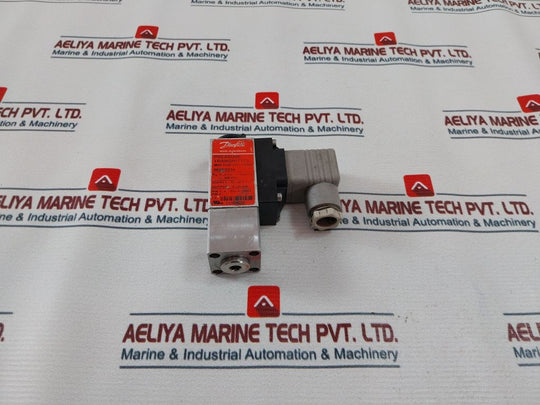 Danfoss 060N1034 Pressure Transmitter Mbs 5100-1611-1Db04 14A
