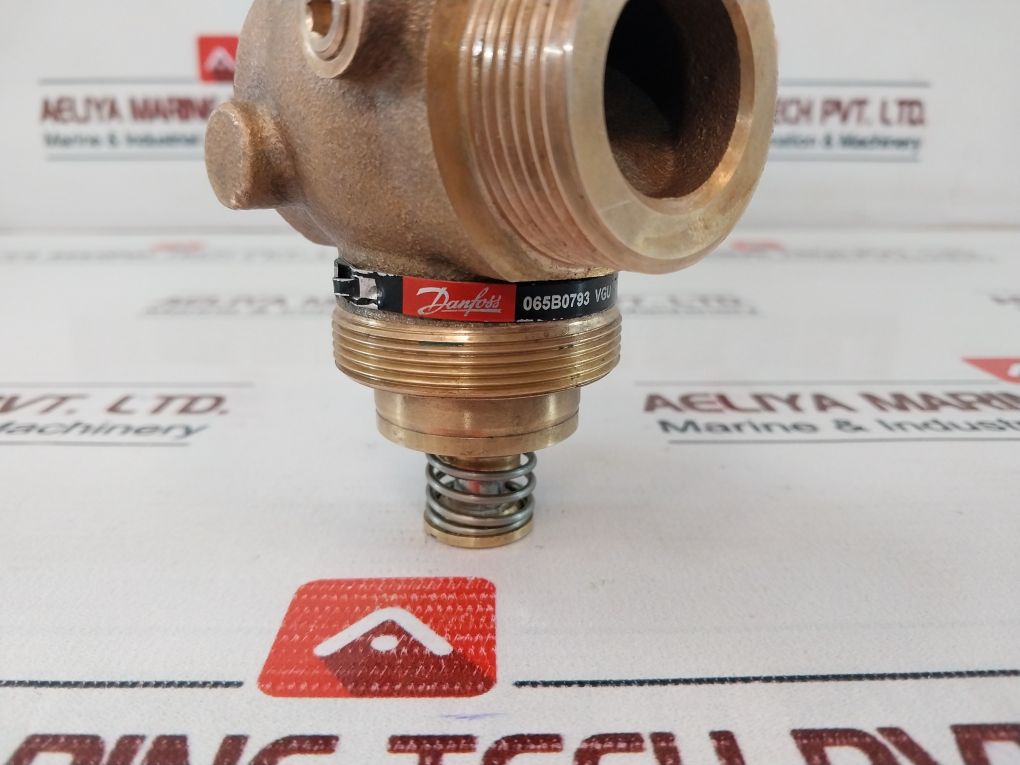 Danfoss 065B0793 2-way Thread Valve