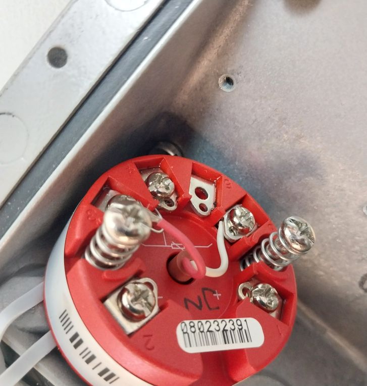 Danfoss 084Z5063 Temperature Sensor 8-35 Vdc