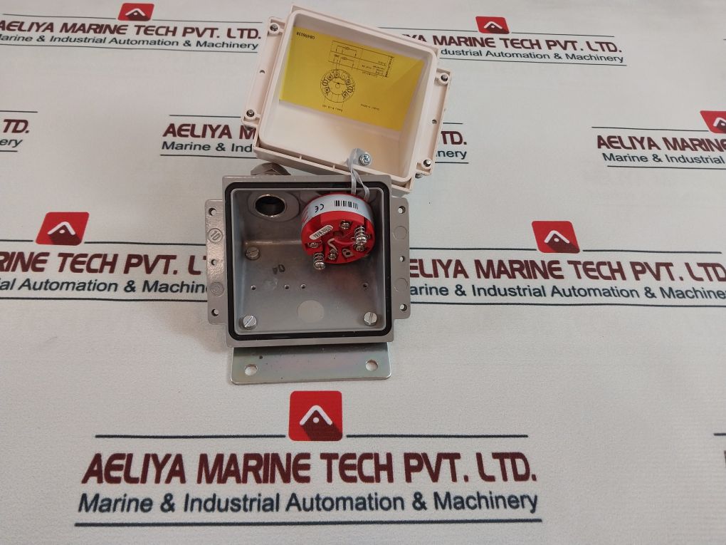 Danfoss 084Z5063 Temperature Sensor 8-35 Vdc