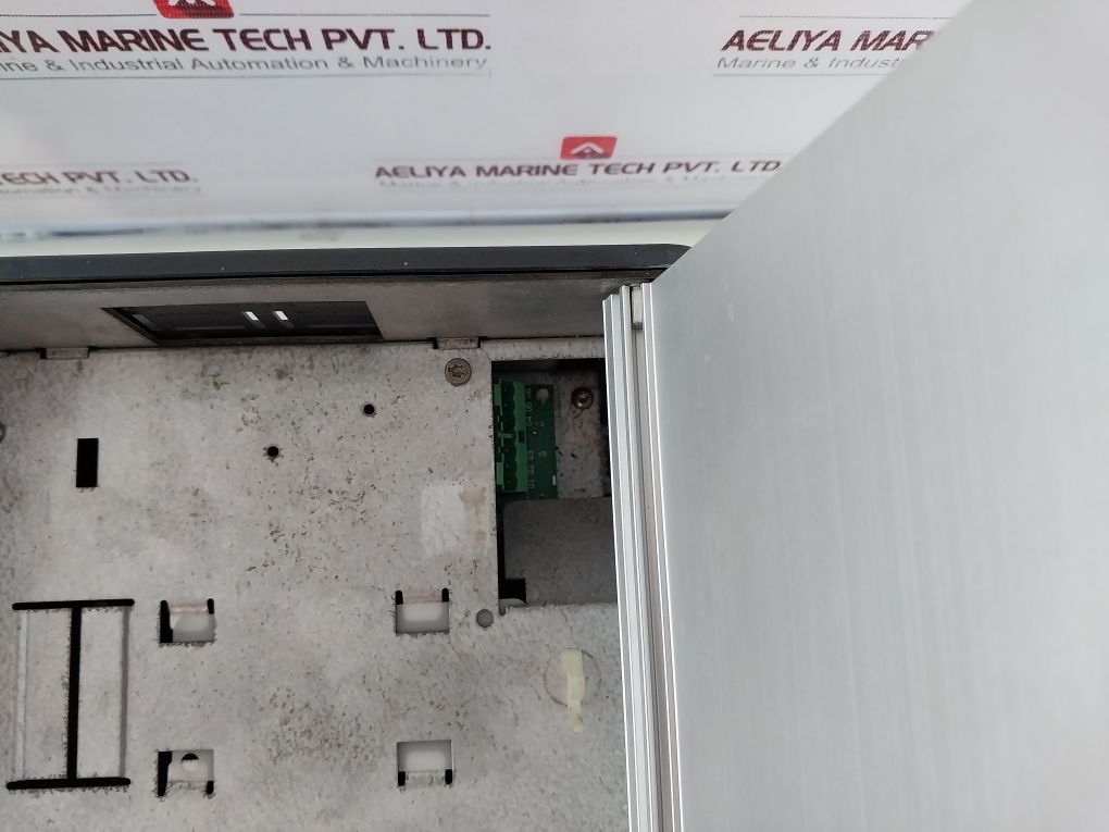 Danfoss 131F6627 Hvac Drive 60Hp (Not Working)