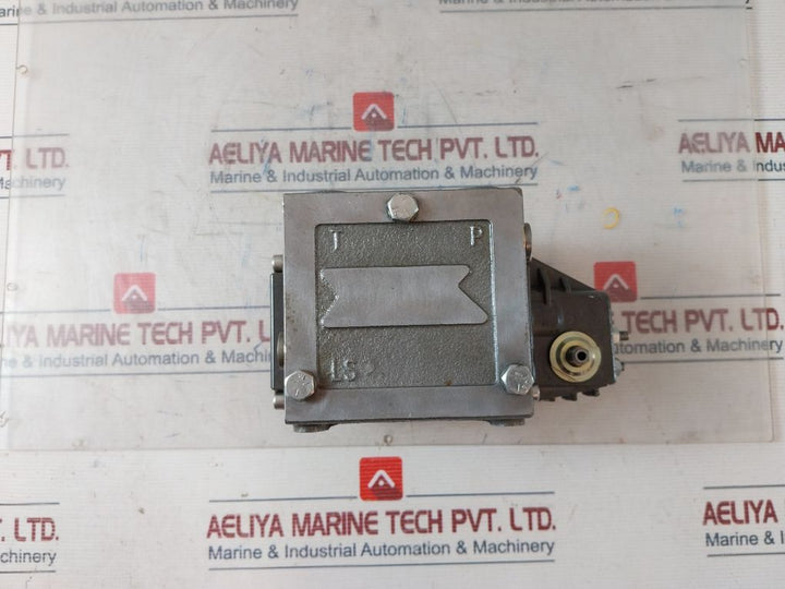 Danfoss 157B5101 Pump Module 157B6203