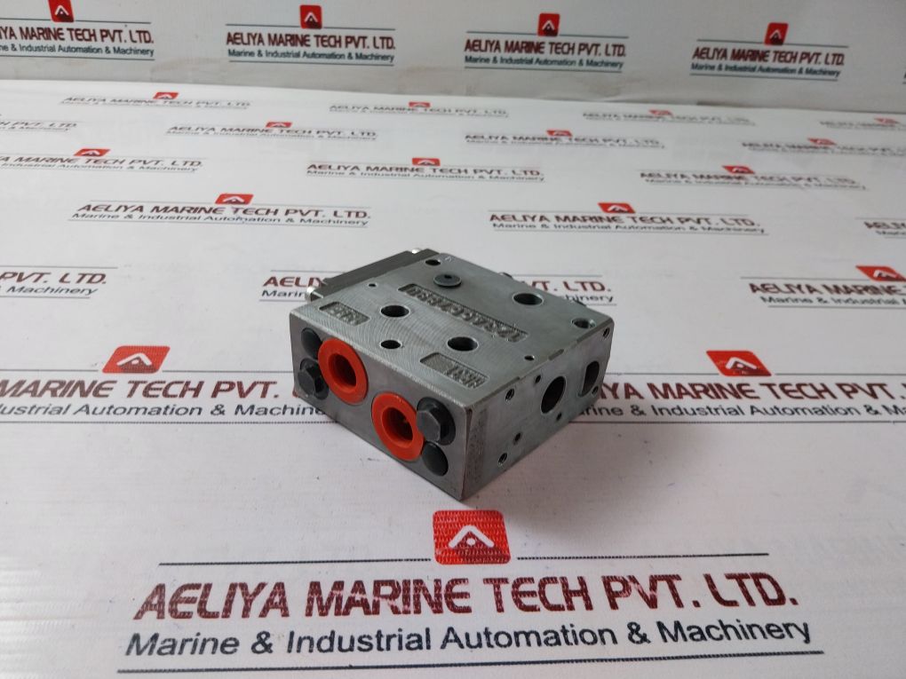 Danfoss 157B6233 Proportional Valve 3708E301903