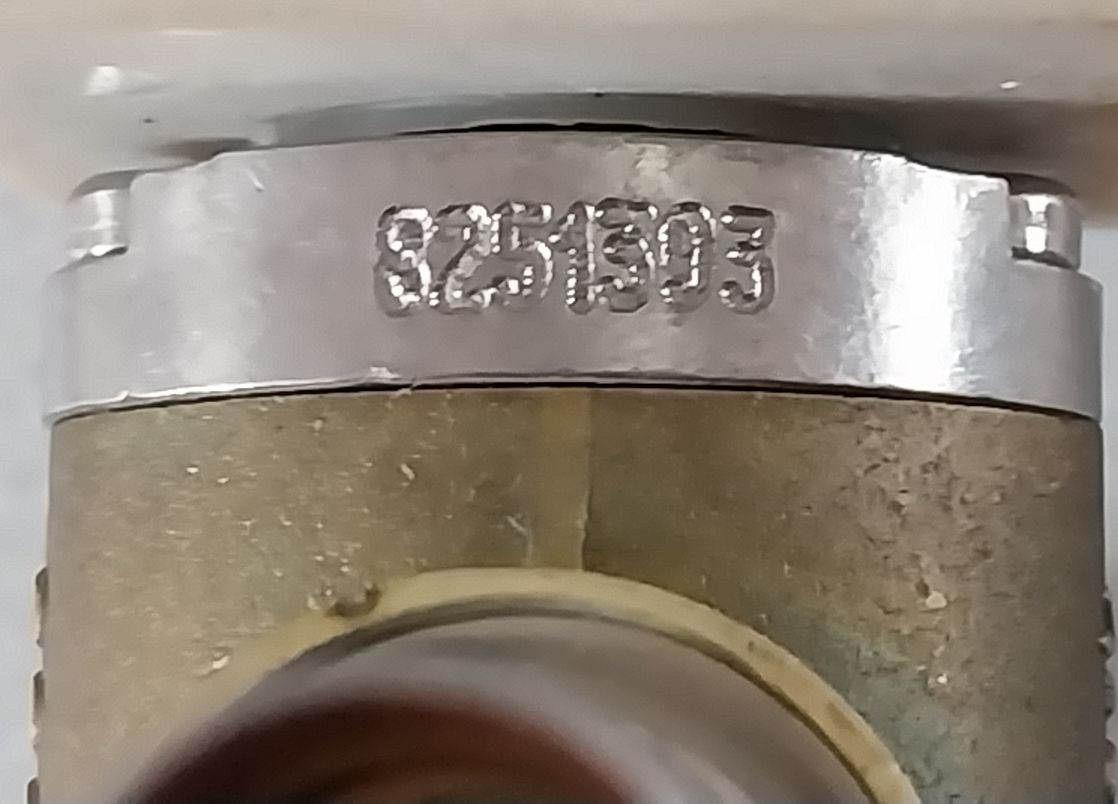 Danfoss 2001773 Solenoid Valve With Coil 042N4214, 208-240V 50/60Hz