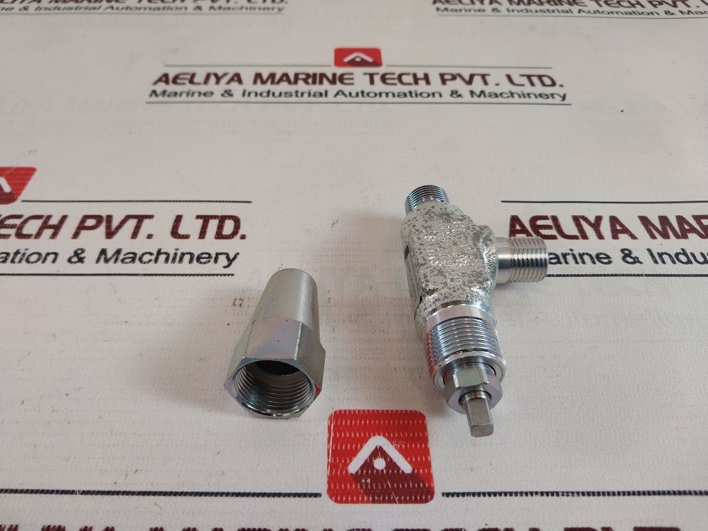 Danfoss Cd10-3/8Mpt Refrigeration Gauge Valve 3447.638