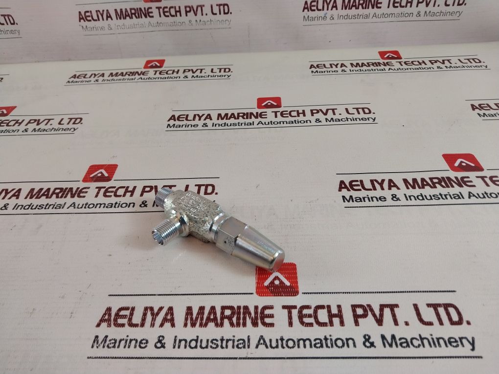 Danfoss Cd10-3/8Mpt Refrigeration Gauge Valve 3447.638