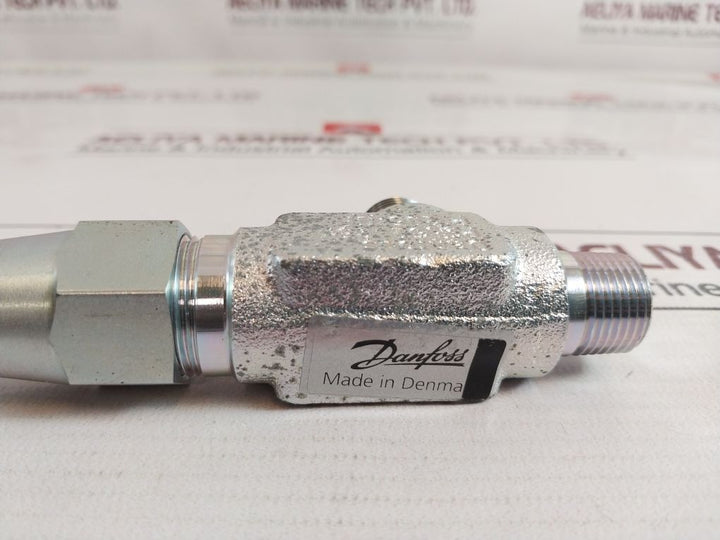 Danfoss Cd10-3/8Mpt Refrigeration Gauge Valve