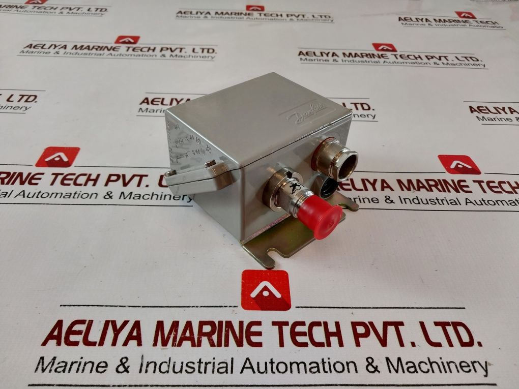 Danfoss Emp 2 Pressure Transmitter 084G2159 Pa 0...15 Kp/Cm2