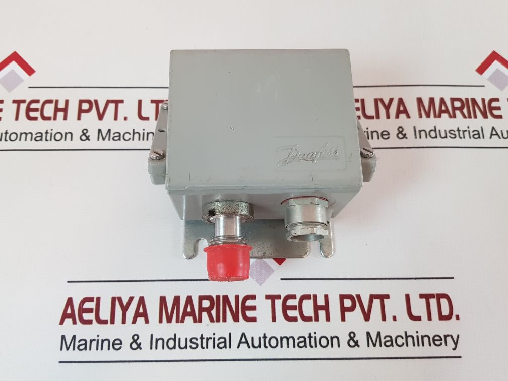 Danfoss Emp 2 Pressure Transmitter 084G2113