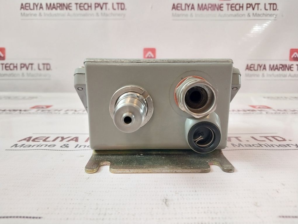 Danfoss Emp 2 Pressure Transmitter 4-20Ma 24 Vdc