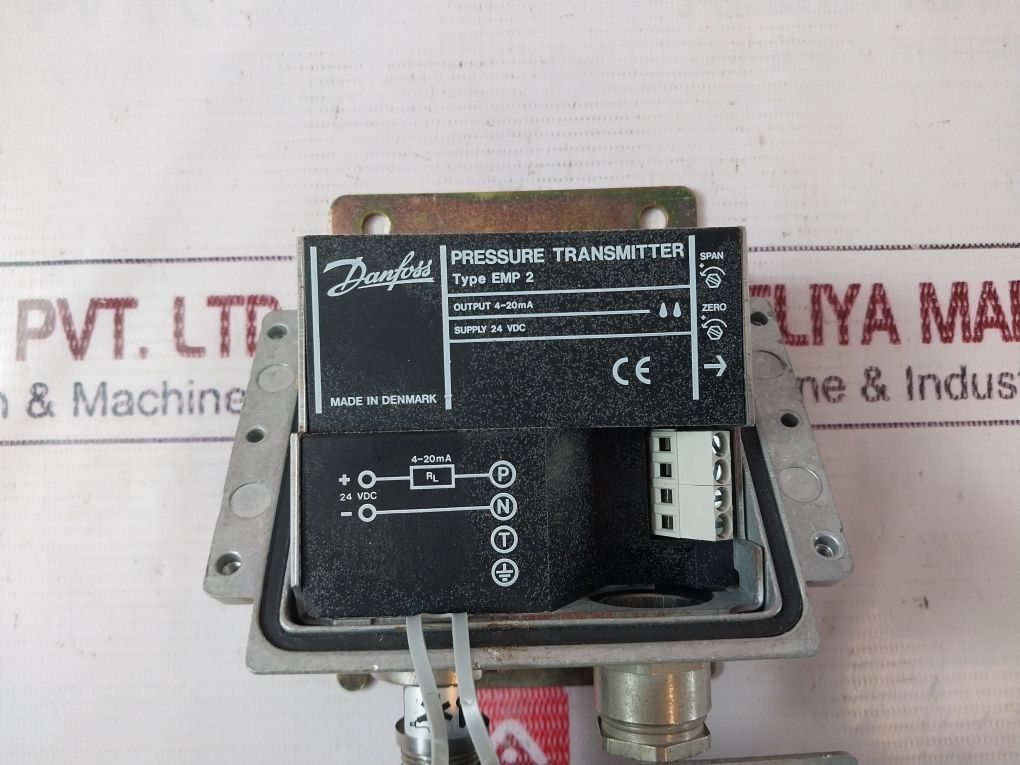 Danfoss Emp 2 Pressure Transmitter 4-20Ma 24 Vdc
