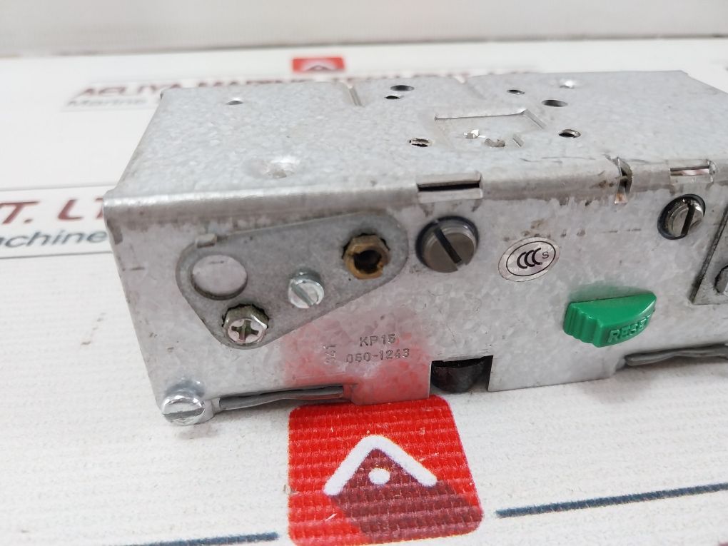 Danfoss Kp15 Pressure Switch 58 Psi
