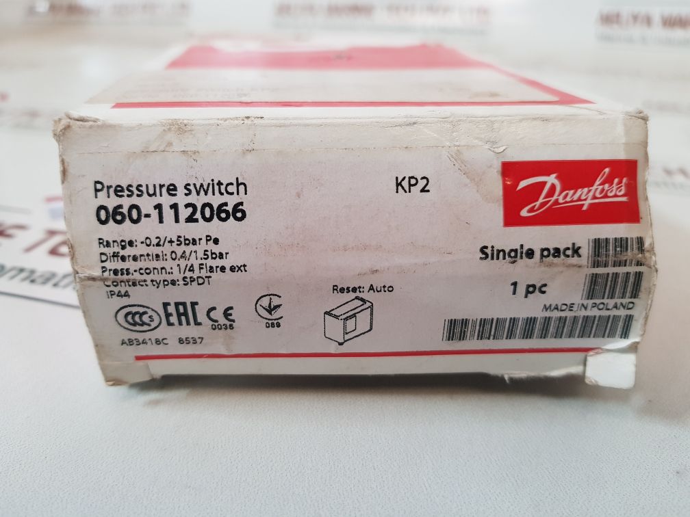 Danfoss Kp2 Pressure Switch 060-112066 Type Spdt 0.5-1.5 Bar