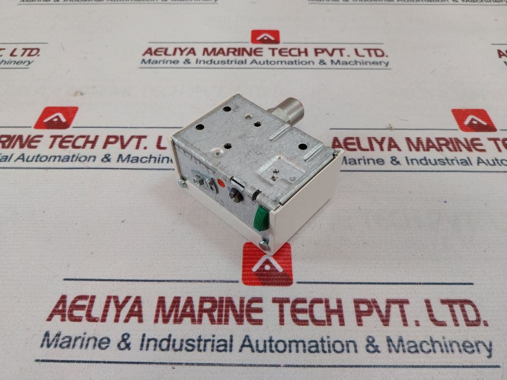 Danfoss Kp37 Pressure Control Switch 060-2147 43 Psi