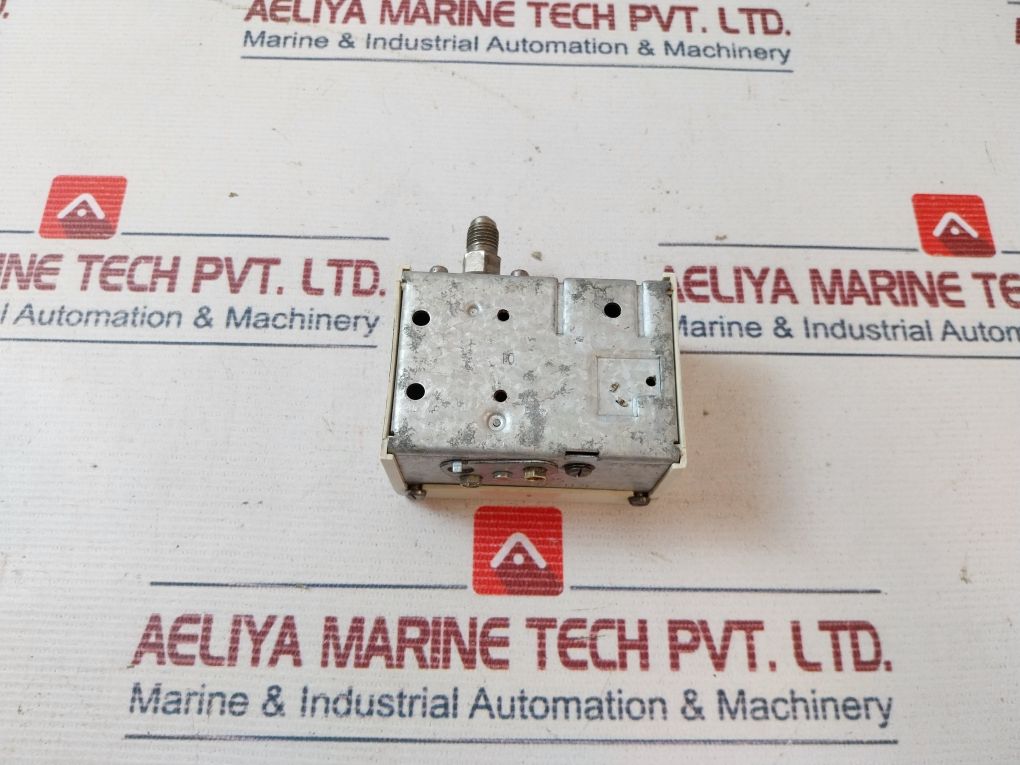 Danfoss Kp5 Pressure Switch 1.8-6 Bar