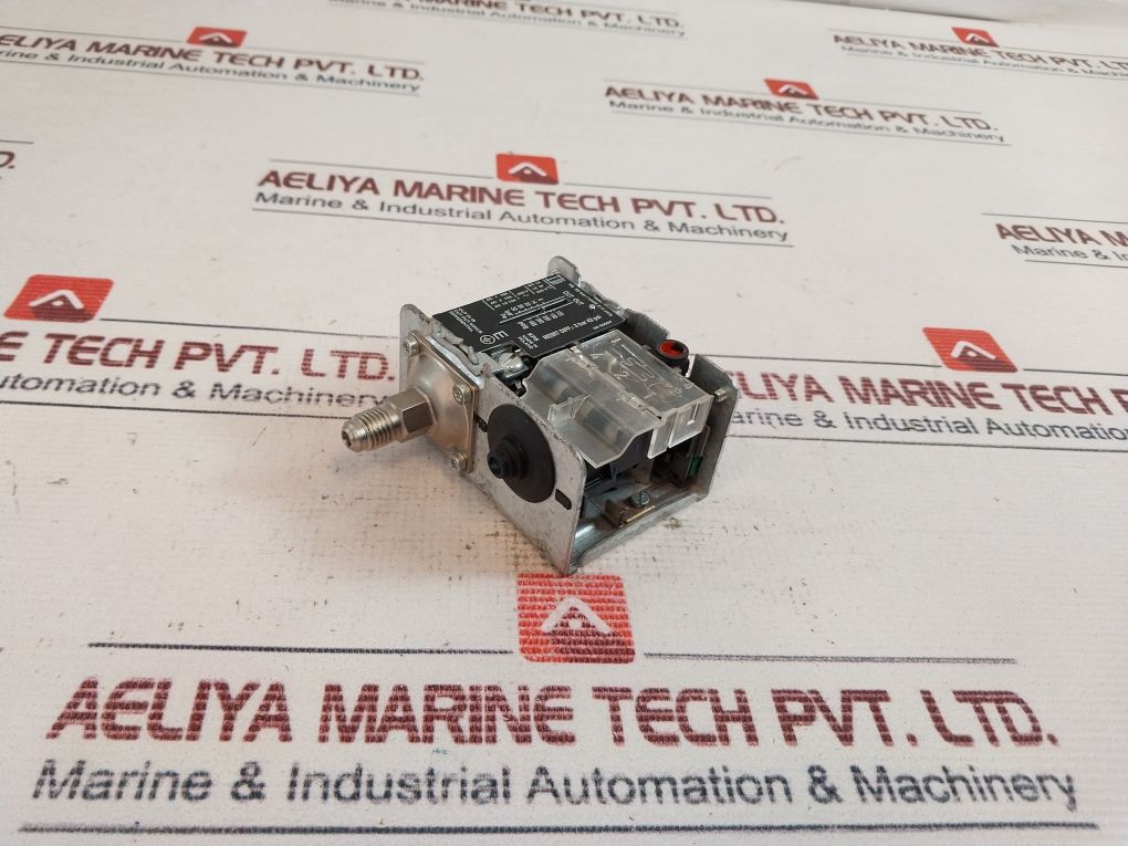 Danfoss Kp5 Pressure Switch 12 W
