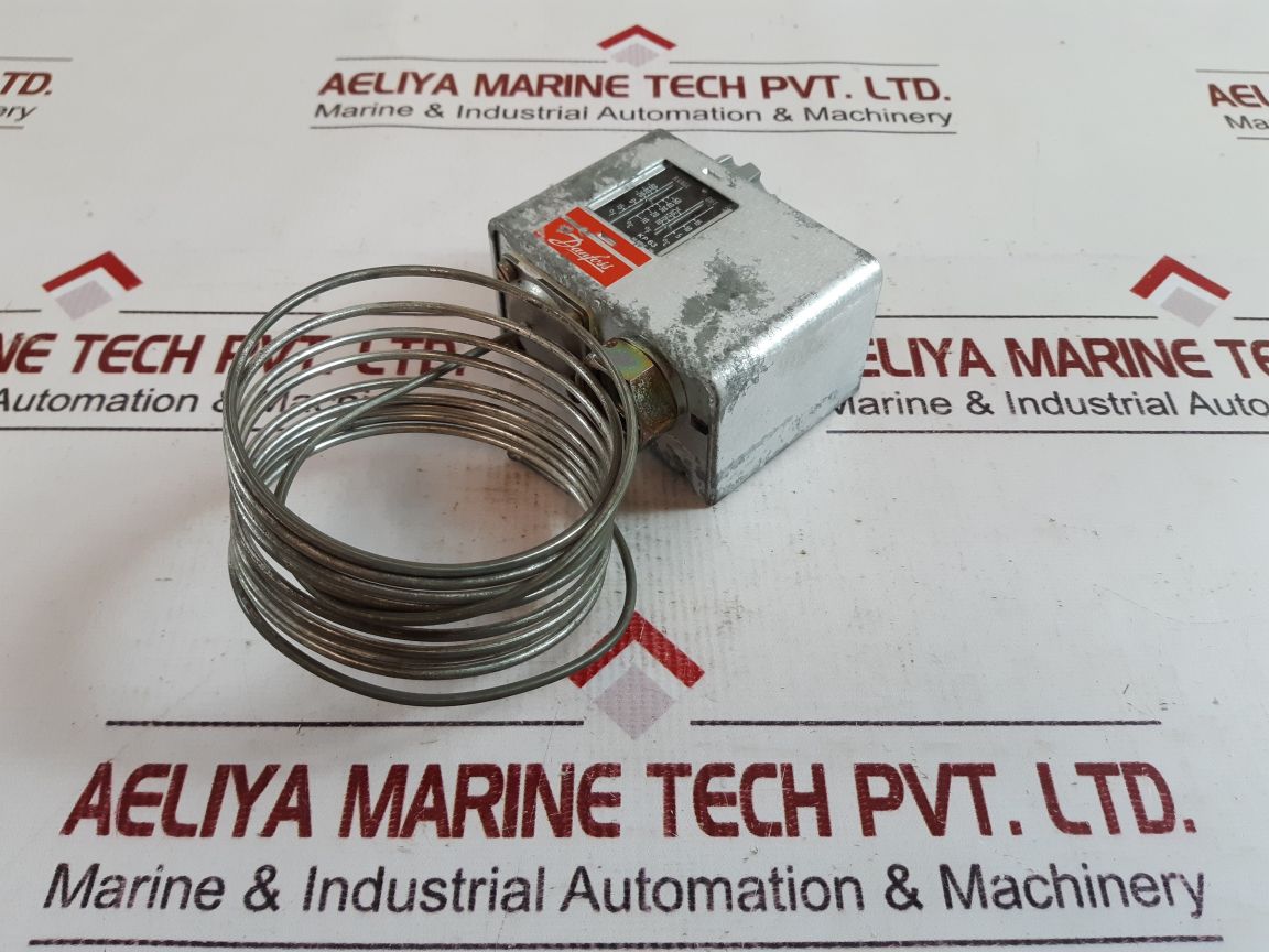 Danfoss kp63 temperature control 060l2007 with box