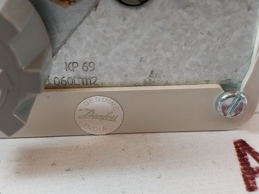 Danfoss Kp69 Thermostat 060L1112