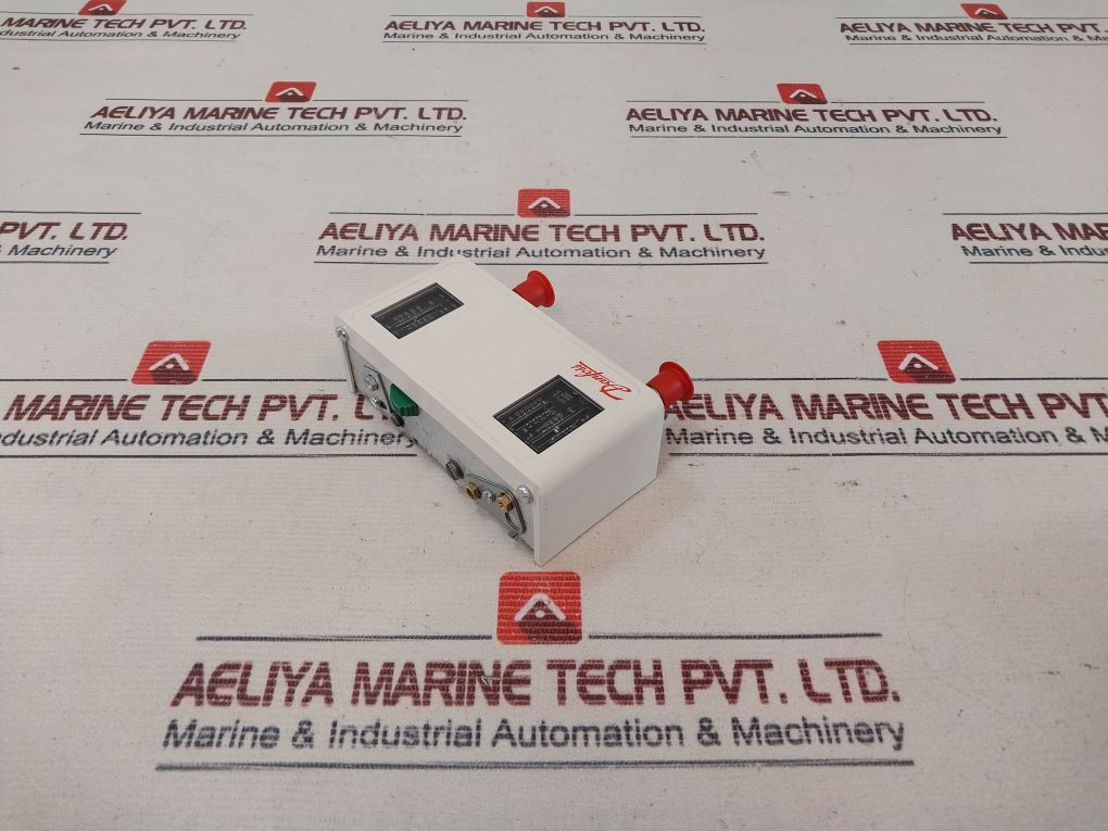 Danfoss Kp 15 Pressure Switch 0.7 To 4 Bar