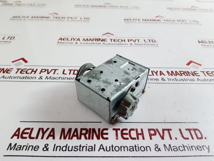 Danfoss Kp 62 Temperature Control Switch 060L2015